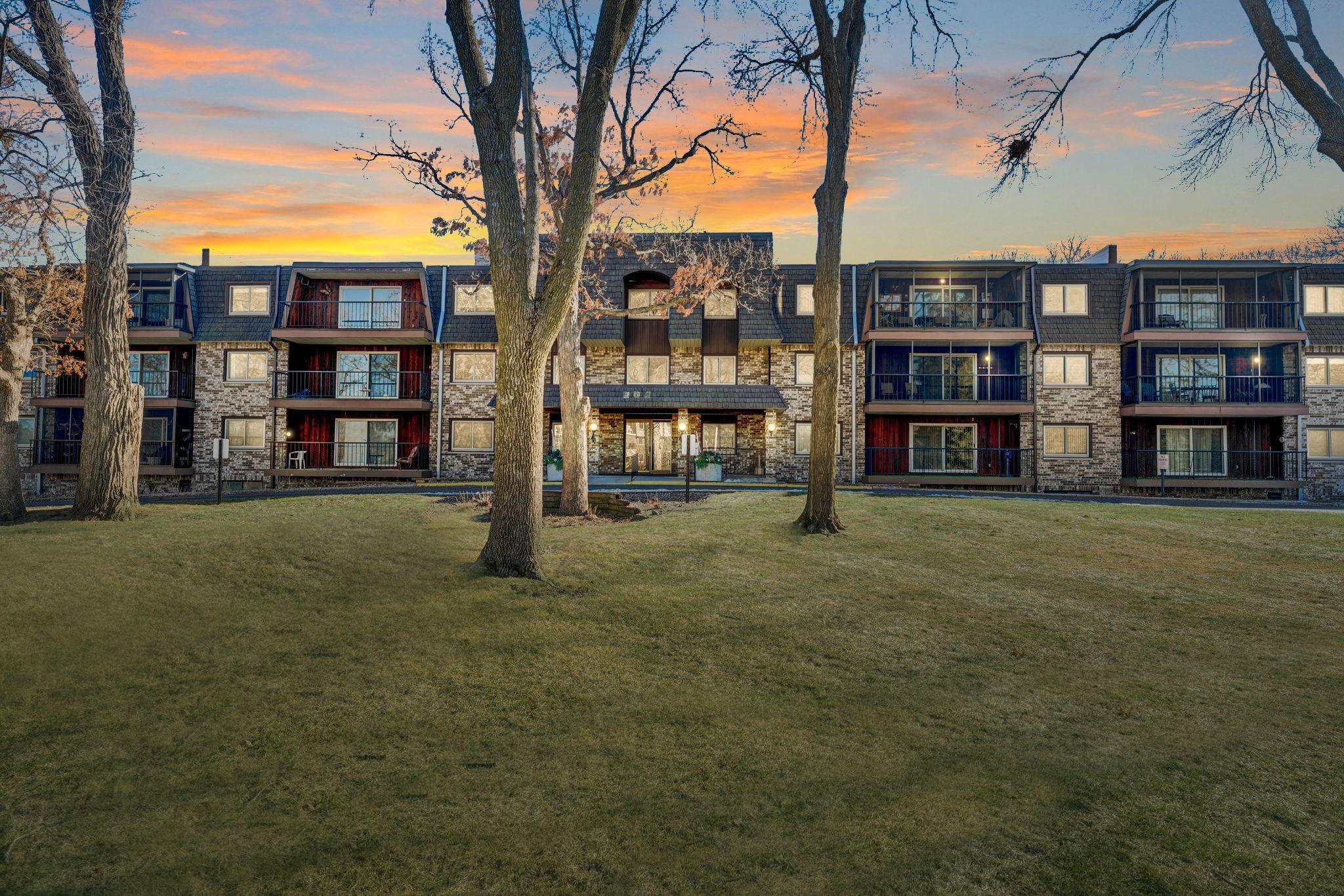 View of Residential at 260 Westview Drive #318, West Saint Paul MN 55118, West Saint Paul - Mike Wilen | Minnesota Team Real Estate
