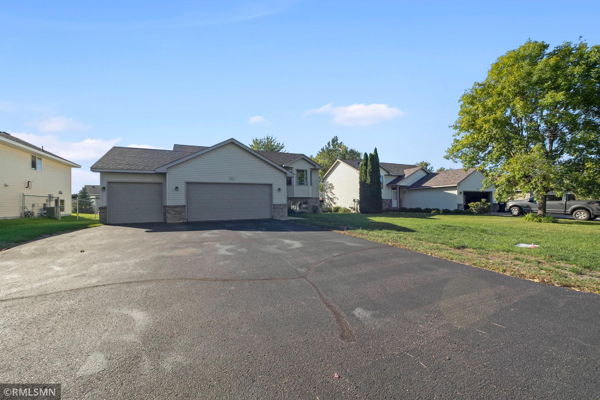 View of Residential at 916 Walnut Street, Belle Plaine MN 56011, Belle Plaine - Mike Wilen | Minnesota Team Real Estate