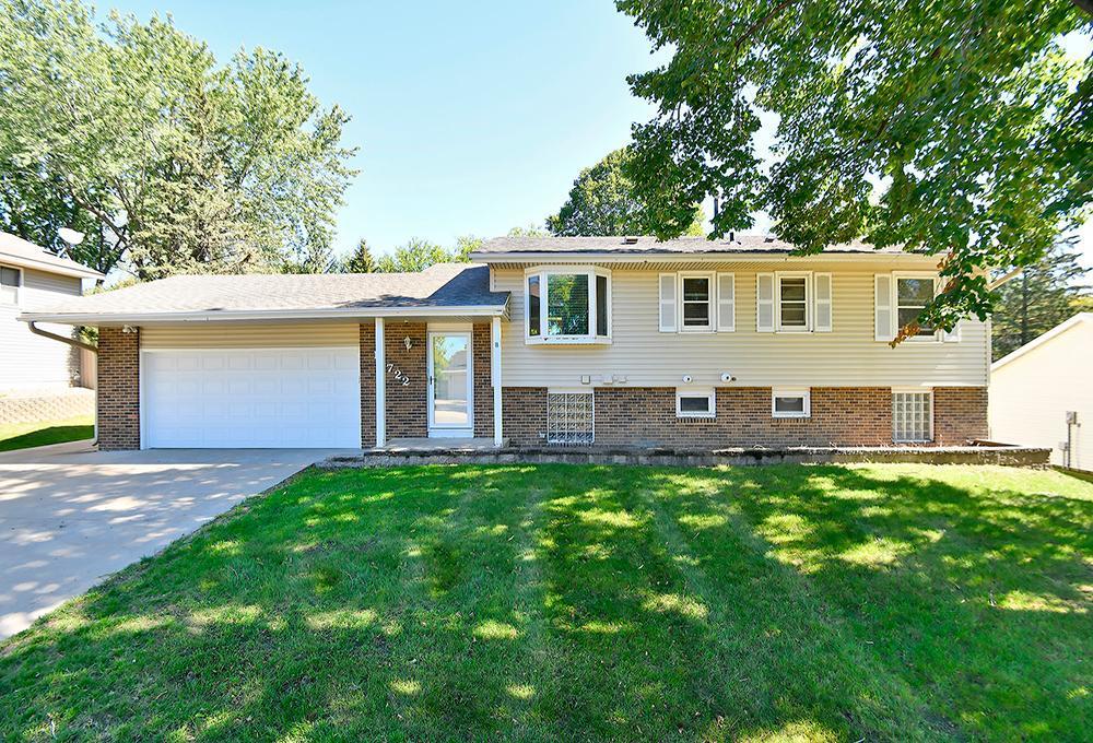 View of Residential at 13722 Fairlawn Avenue, Apple Valley MN 55124, Apple Valley - Mike Wilen | Minnesota Team Real Estate