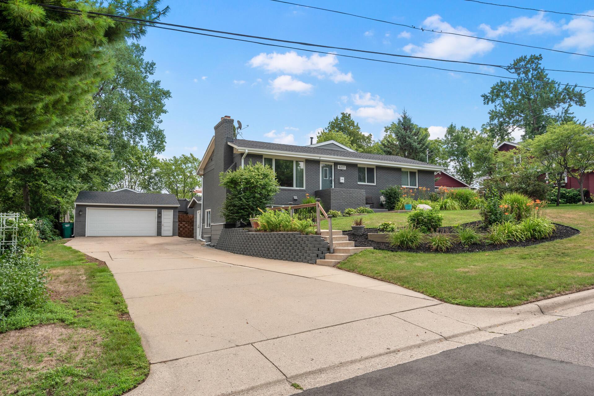 View of Residential at 6237 Peacedale Avenue, Edina MN 55424, Edina - Mike Wilen | Minnesota Team Real Estate