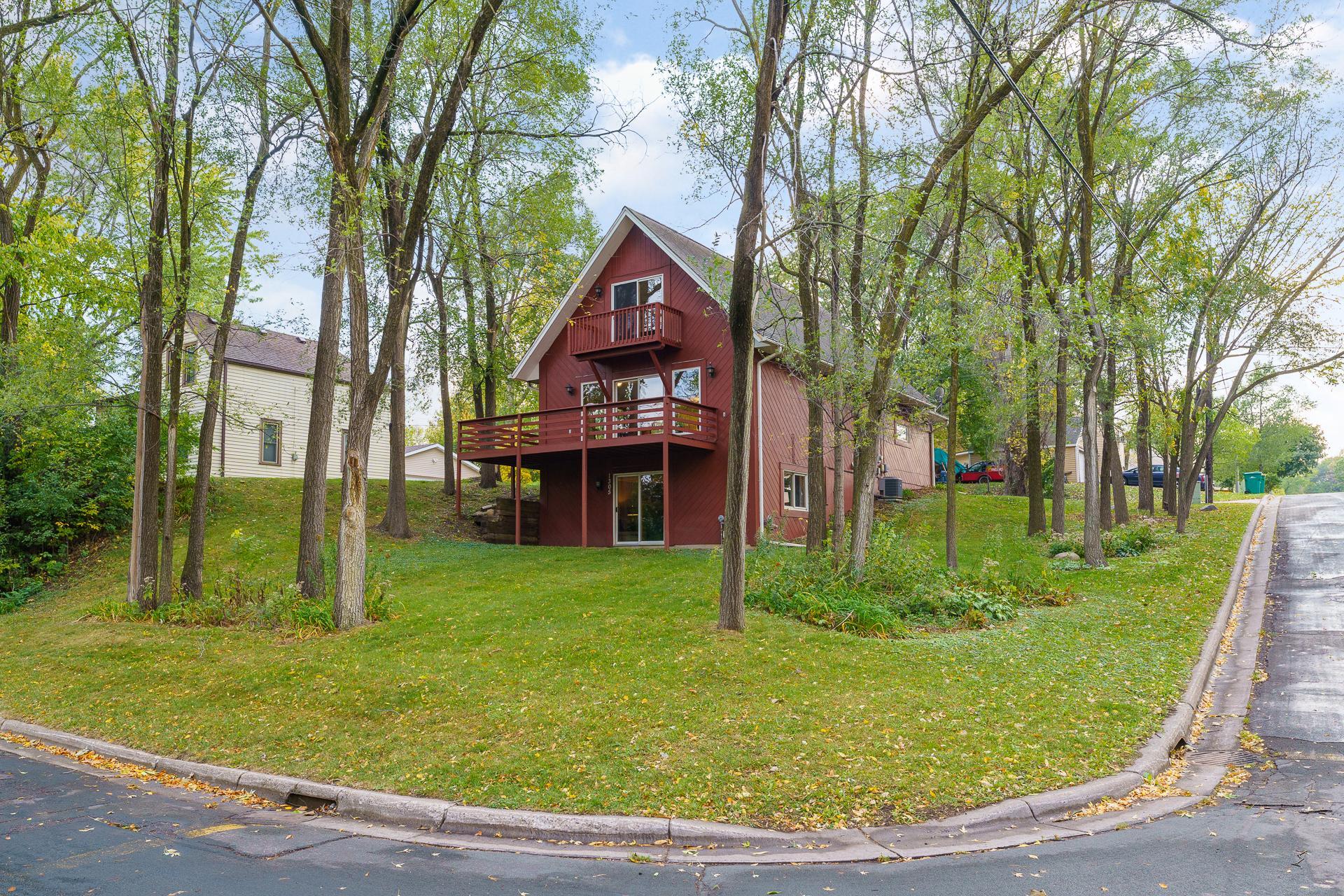 View of Residential at 1305 Macarthur Avenue, West Saint Paul MN 55118, West Saint Paul - Mike Wilen | Minnesota Team Real Estate