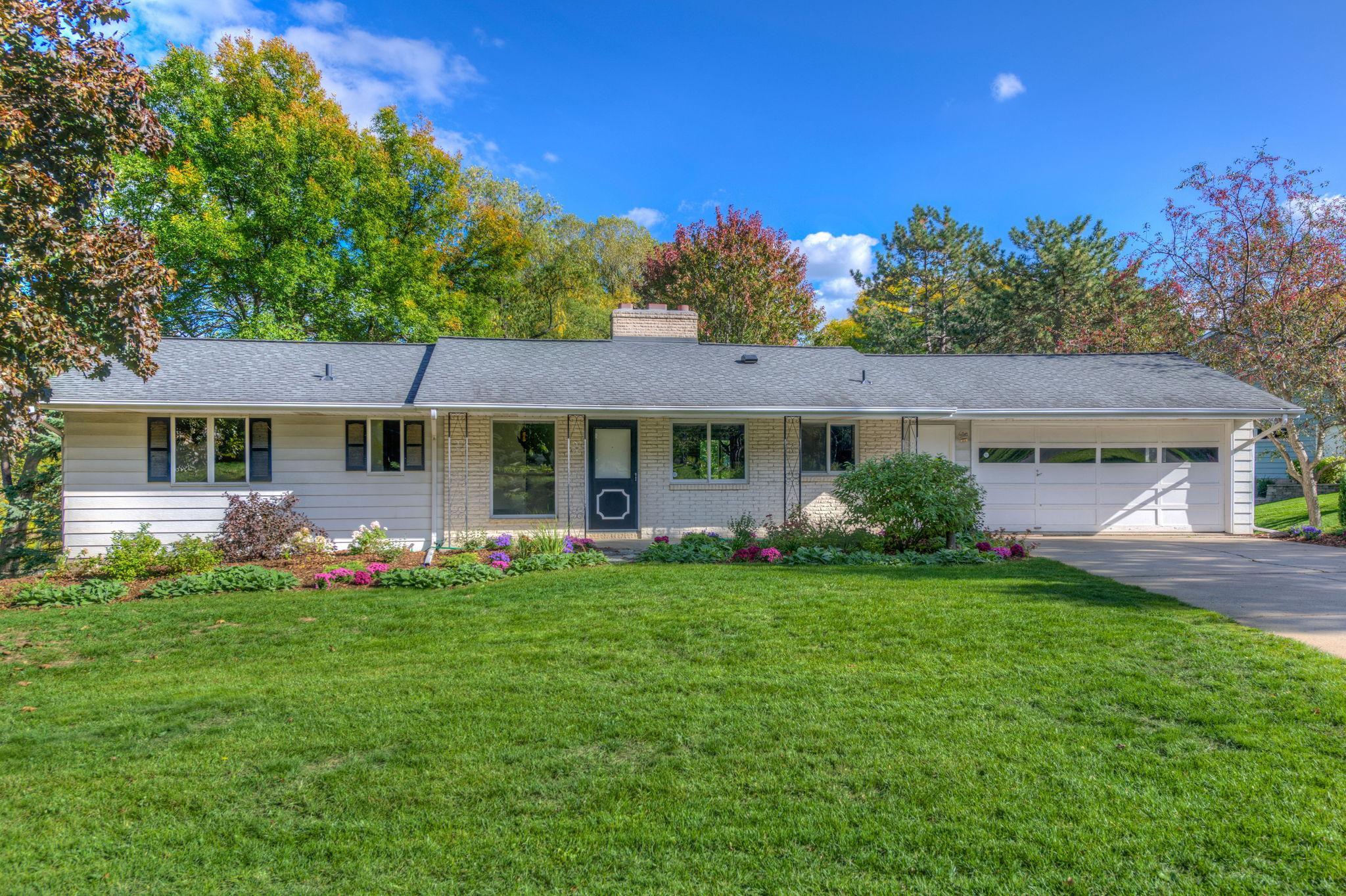 View of Residential at 1804 Vivian Lane, West Saint Paul MN 55118, West Saint Paul - Mike Wilen | Minnesota Team Real Estate