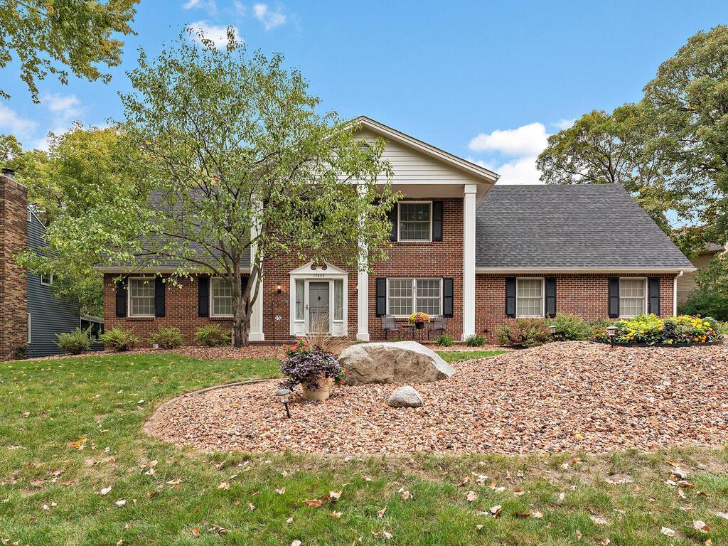 View of Residential at 13609 Krestwood Drive, Burnsville MN 55337, Burnsville - Mike Wilen | Minnesota Team Real Estate