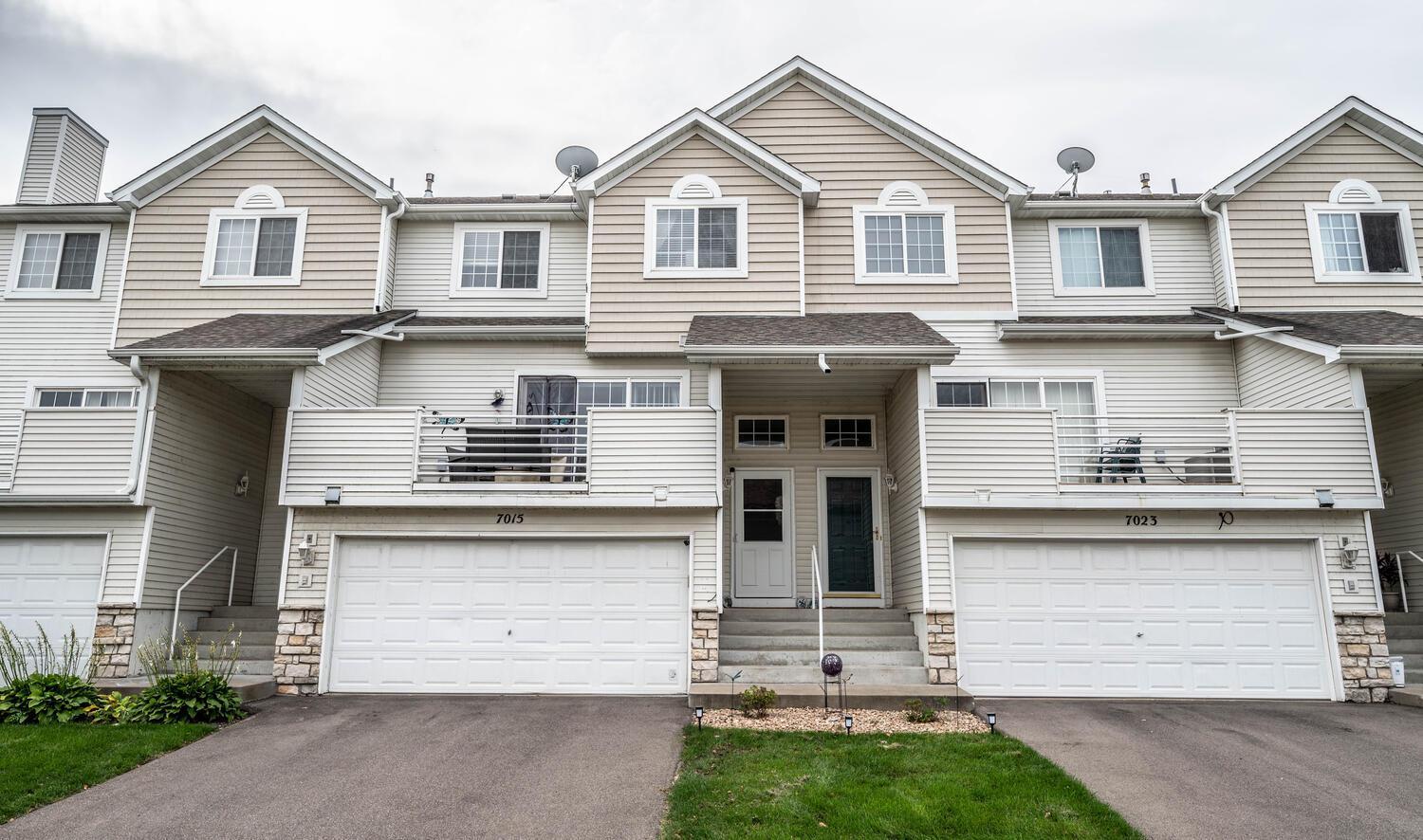 View of Residential at 7015 Lockslie Way, Savage MN 55378, Savage - Mike Wilen | Minnesota Team Real Estate