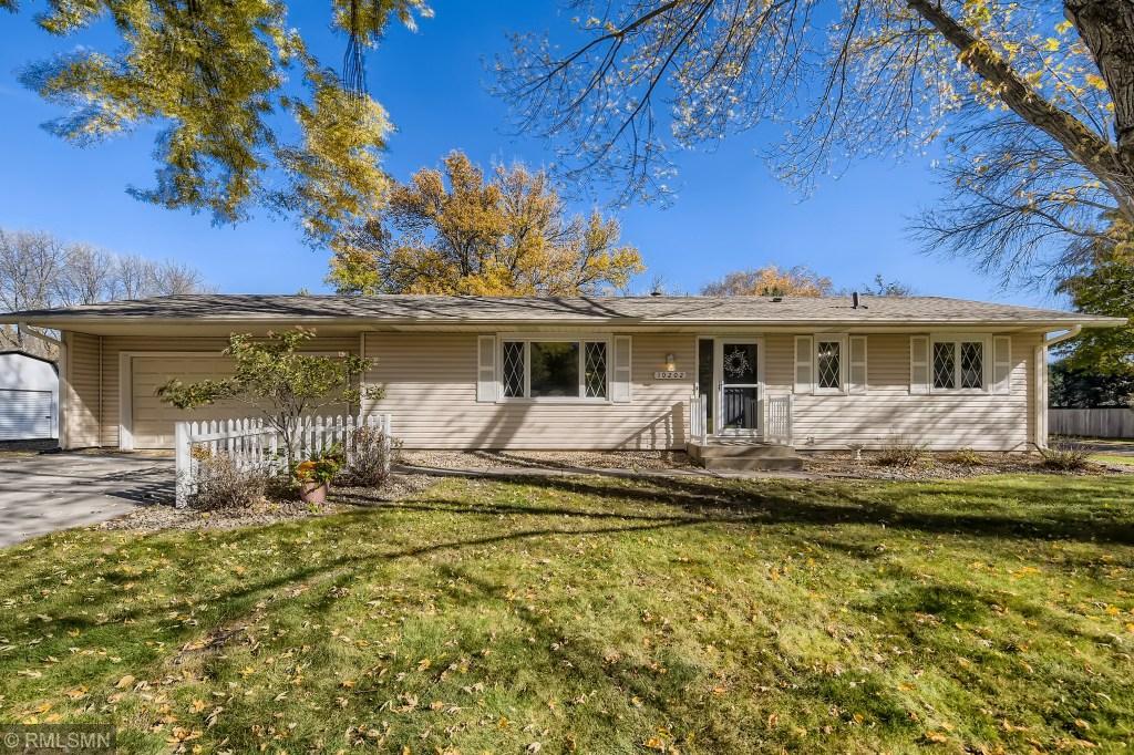 View of Residential at 10202 Yorktown Lane, Maple Grove MN 55369, Maple Grove - Mike Wilen | Minnesota Team Real Estate
