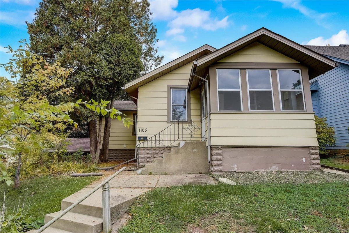 View of Residential at 1105 16th Avenue, South Saint Paul MN 55075, South Saint Paul - Mike Wilen | Minnesota Team Real Estate
