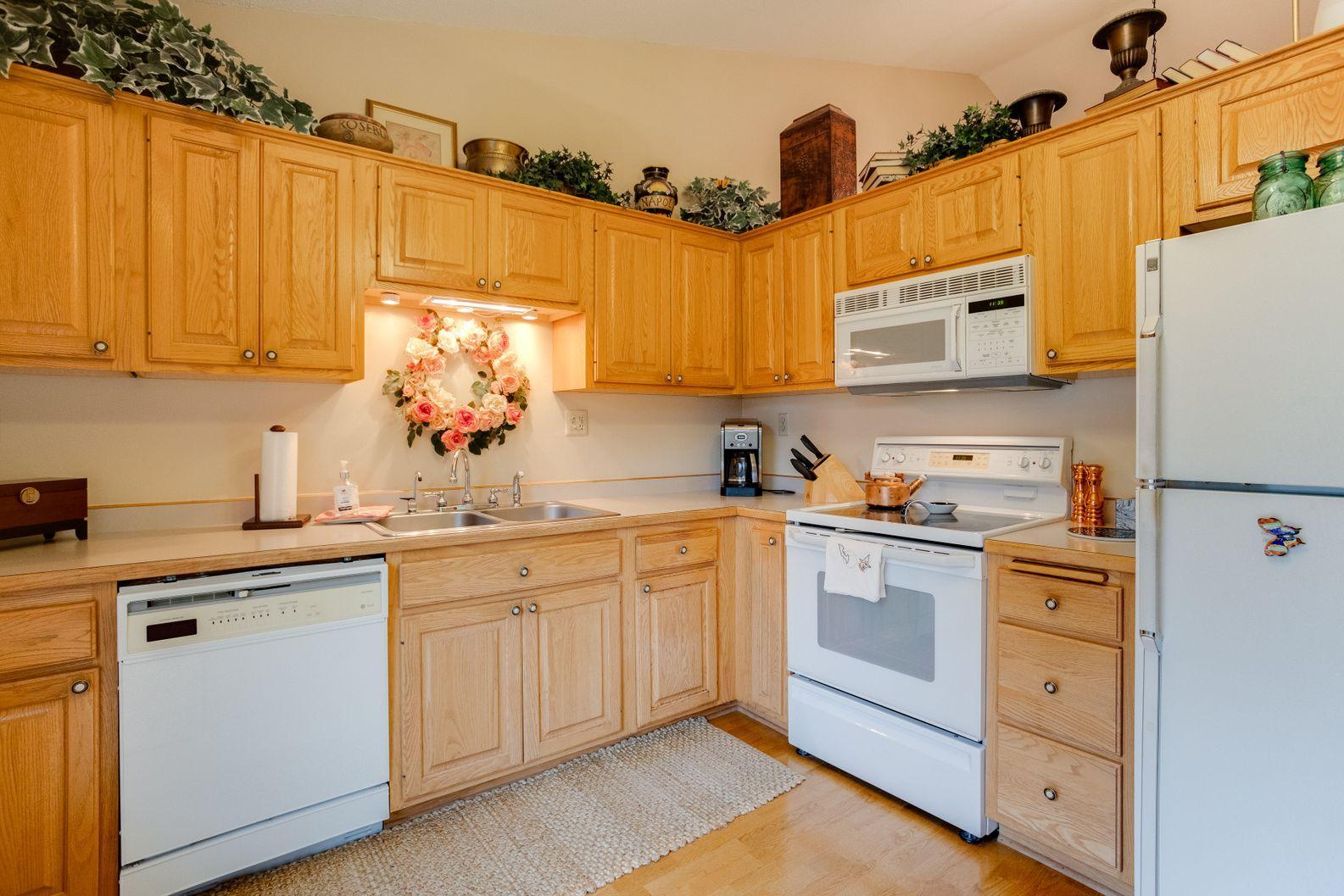 View of Residential at 1196 Saint Clair Avenue, Saint Paul MN 55105, Saint Paul - Mike Wilen | Minnesota Team Real Estate
