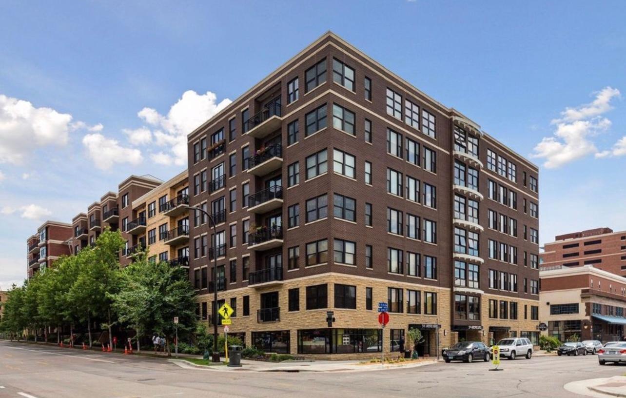 View of Residential at 401 2nd Street #5107, Minneapolis MN 55401, Minneapolis - Mike Wilen | Minnesota Team Real Estate