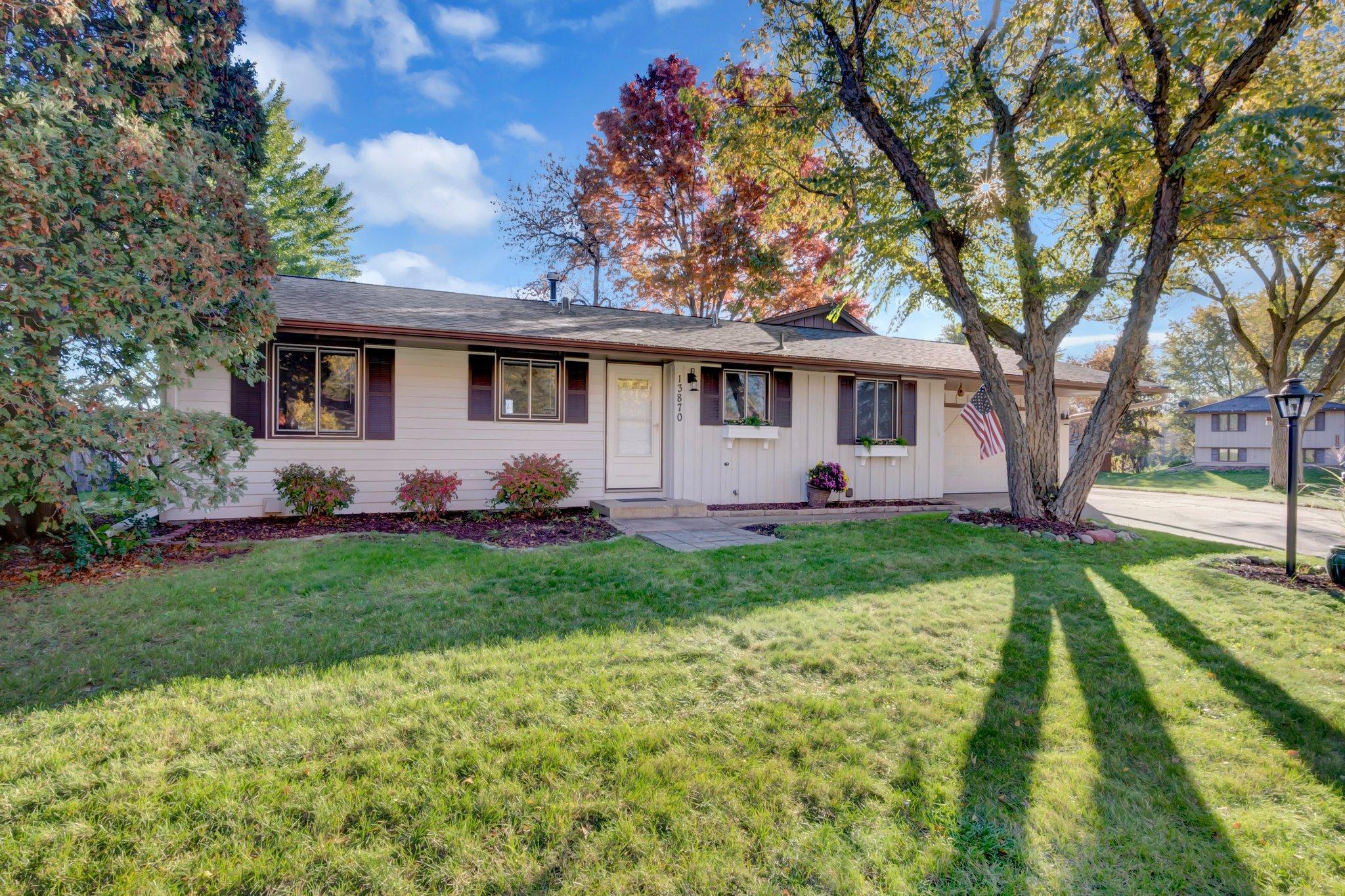 View of Residential at 13870 Garrett Avenue, Apple Valley MN 55124, Apple Valley - Mike Wilen | Minnesota Team Real Estate