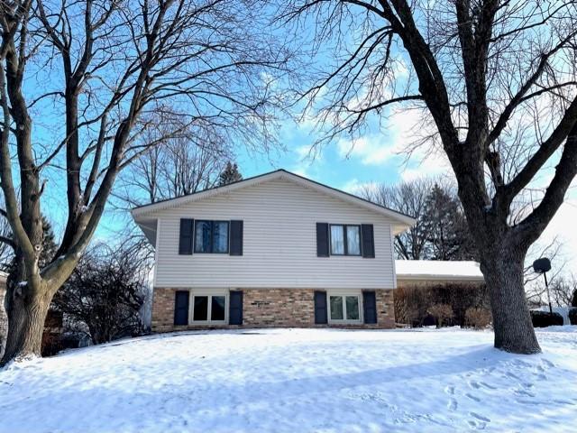 View of Residential at 13405 Xerxes Avenue, Burnsville MN 55337, Burnsville - Mike Wilen | Minnesota Team Real Estate