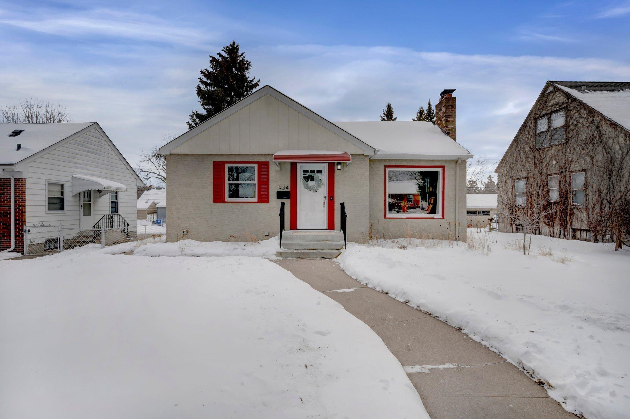 View of Residential at 934 Idaho Avenue, Saint Paul MN 55117, Saint Paul - Mike Wilen | Minnesota Team Real Estate