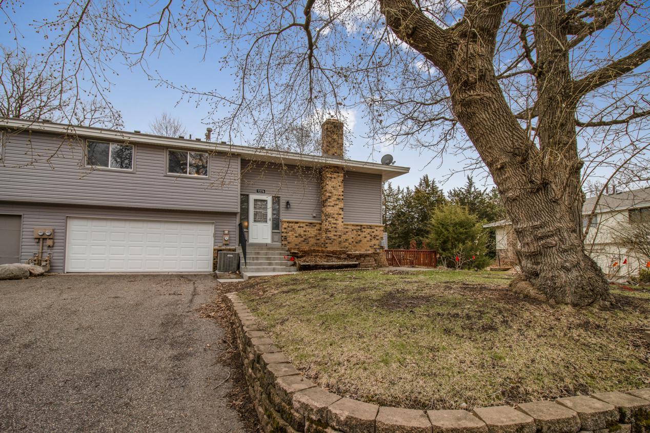 View of Residential at 7274 Kirkwood Lane, Maple Grove MN 55369, Maple Grove - Mike Wilen | Minnesota Team Real Estate