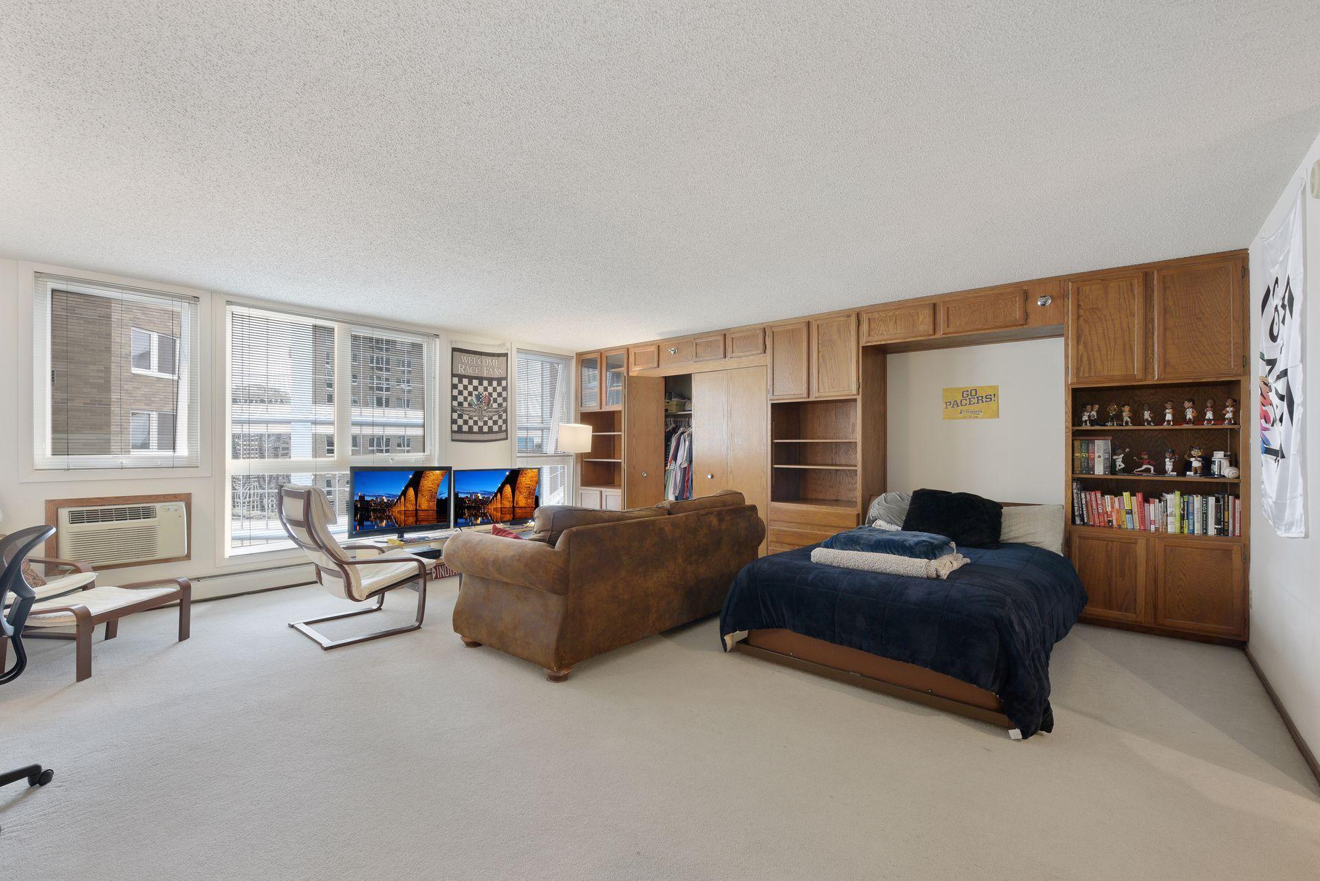 View of Residential at 433 7th Street #1811, Minneapolis MN 55415, Minneapolis - Mike Wilen | Minnesota Team Real Estate
