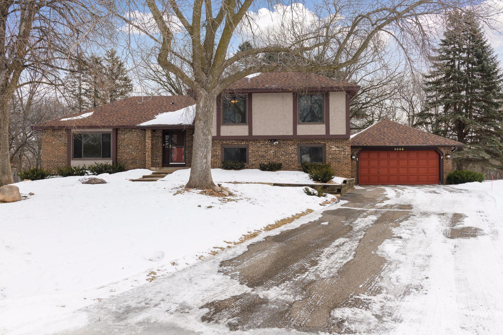 View of Residential at 9355 Hyland Creek Circle, Bloomington MN 55437, Bloomington - Mike Wilen | Minnesota Team Real Estate