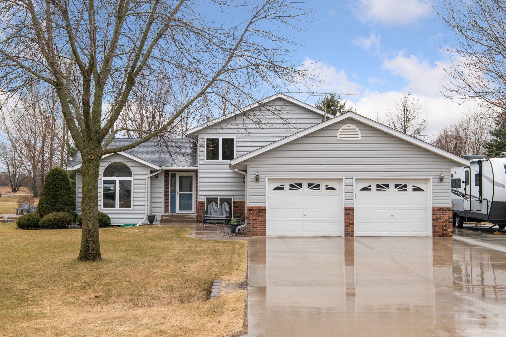 View of Residential at 14838 Pineview Drive, Becker MN 55308, Becker - Mike Wilen | Minnesota Team Real Estate