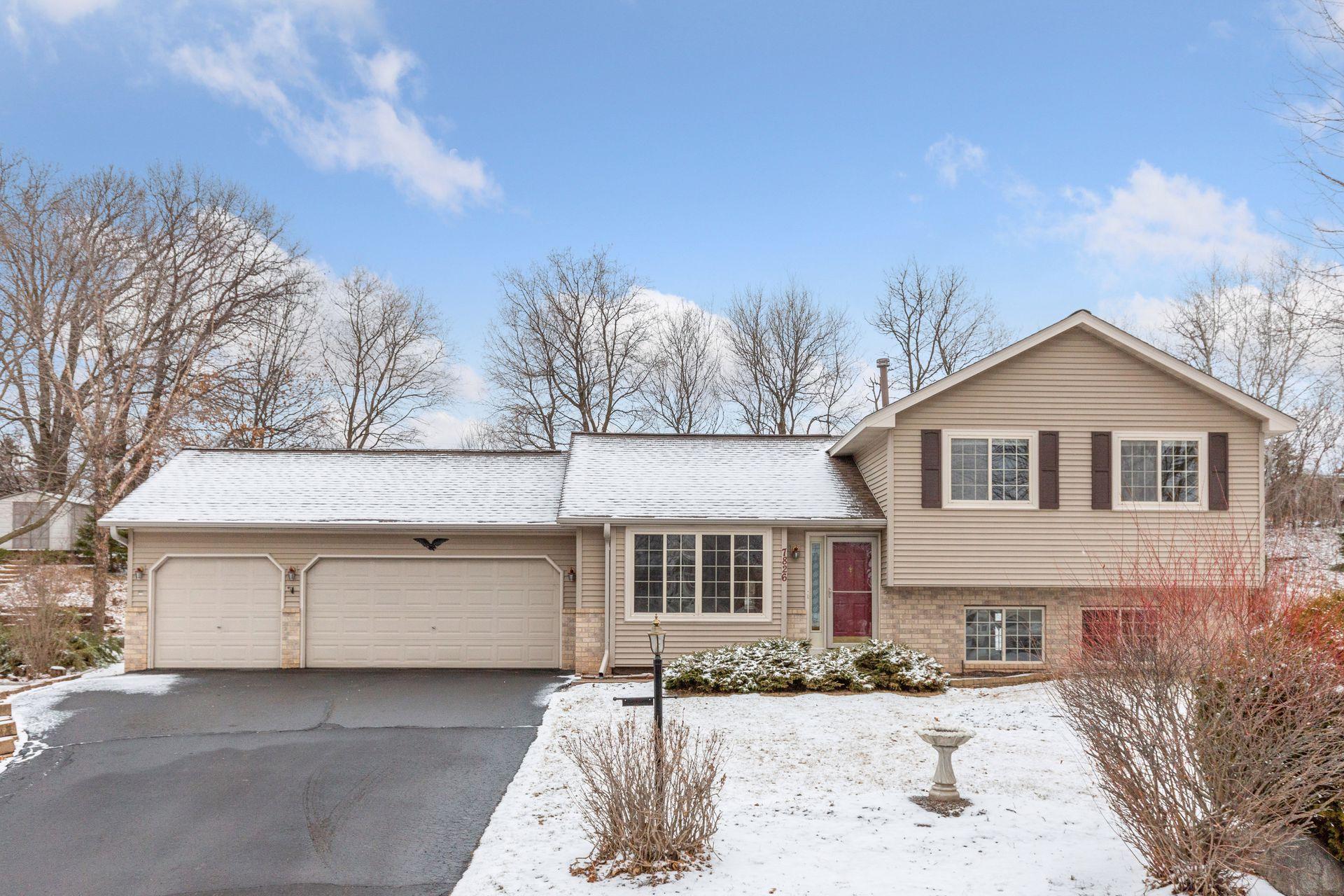 View of Residential at 7826 31st Street Circle, Oakdale MN 55128, Oakdale - Mike Wilen | Minnesota Team Real Estate