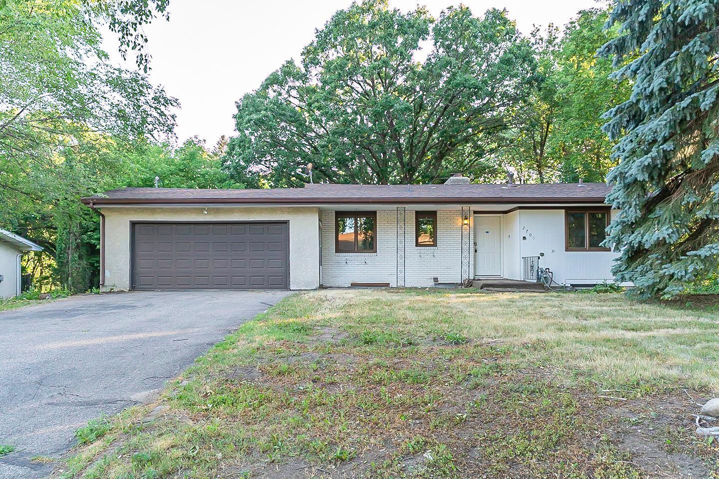 View of Residential at 2709 Rolling Oak Road, Burnsville MN 55337, Burnsville - Mike Wilen | Minnesota Team Real Estate
