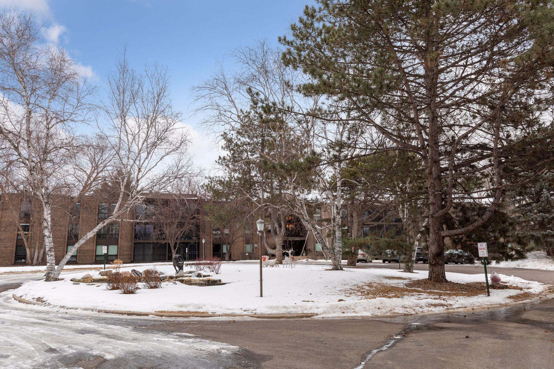View of Residential at 6085 Lincoln Drive #122, Edina MN 55436, Edina - Mike Wilen | Minnesota Team Real Estate