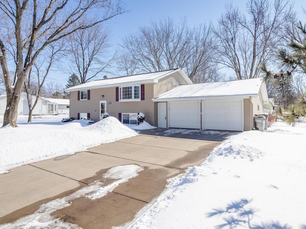 View of Residential at 5178 Longview Drive, Mounds View MN 55112, Mounds View - Mike Wilen | Minnesota Team Real Estate