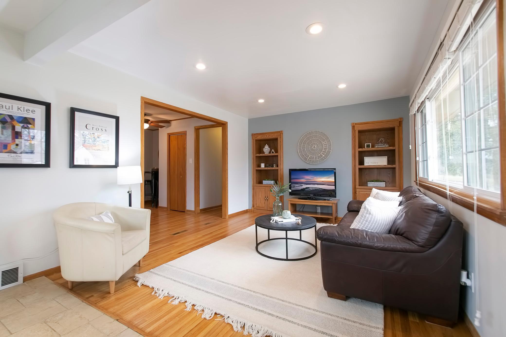 View of Residential at 4940 Acorn Ridge Road, Minnetonka MN 55345, Minnetonka - Mike Wilen | Minnesota Team Real Estate