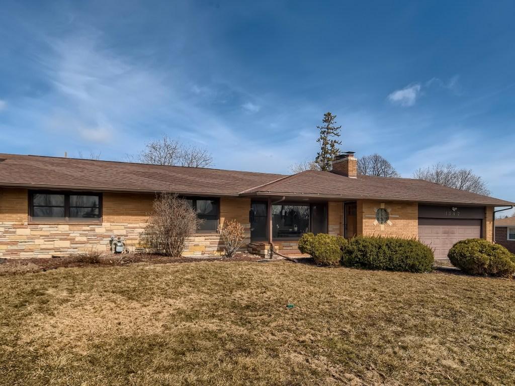 View of Residential at 1547 County Road B2, Roseville MN 55113, Roseville - Mike Wilen | Minnesota Team Real Estate