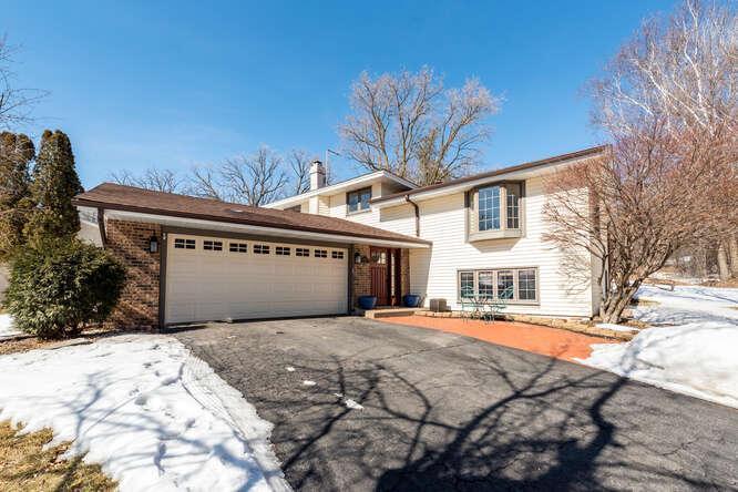 View of Residential at 12650 Country View Lane, Burnsville MN 55337, Burnsville - Mike Wilen | Minnesota Team Real Estate