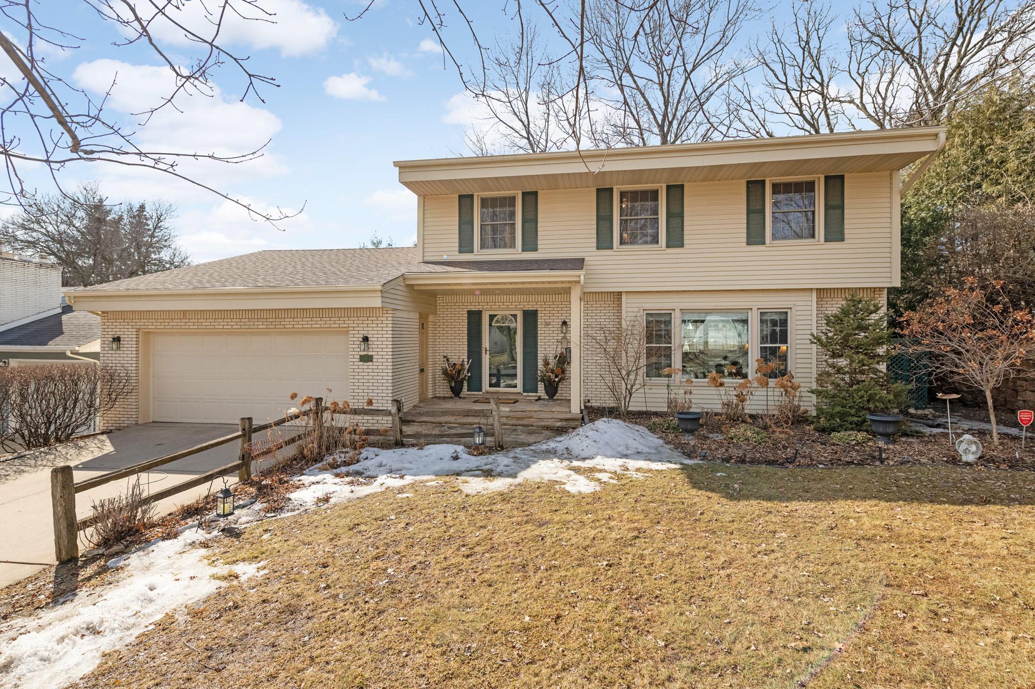 View of Residential at 1301 Cherokee Avenue, West Saint Paul MN 55118, West Saint Paul - Mike Wilen | Minnesota Team Real Estate