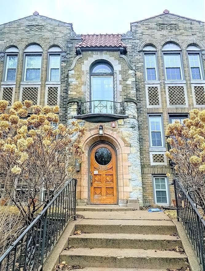 View of Residential at 3016 James Avenue #102, Minneapolis MN 55408, Minneapolis - Mike Wilen | Minnesota Team Real Estate