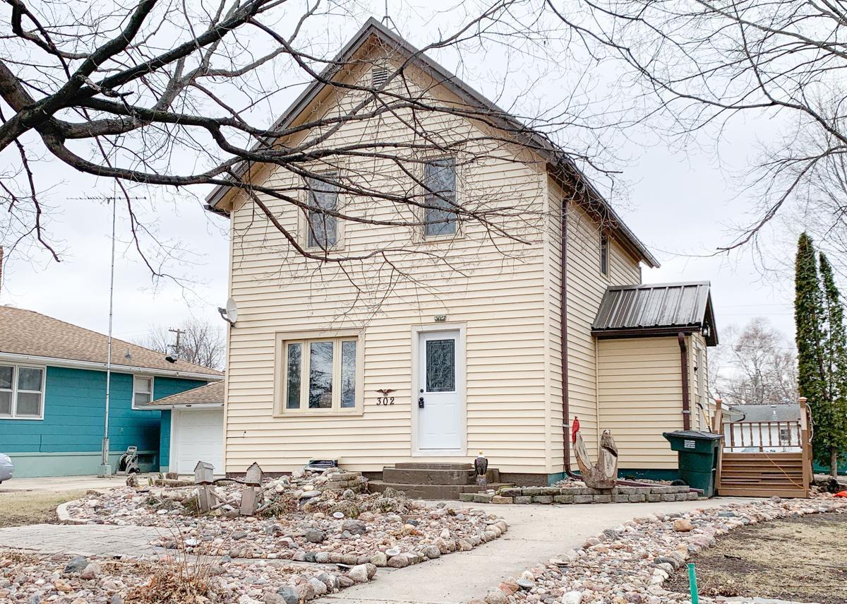 View of Residential at 302 Clinton Street, Arlington MN 55307, Arlington - Mike Wilen | Minnesota Team Real Estate