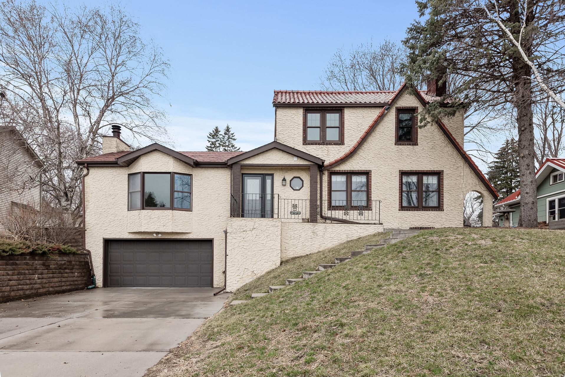 View of Residential at 203 17th Avenue, South Saint Paul MN 55075, South Saint Paul - Mike Wilen | Minnesota Team Real Estate