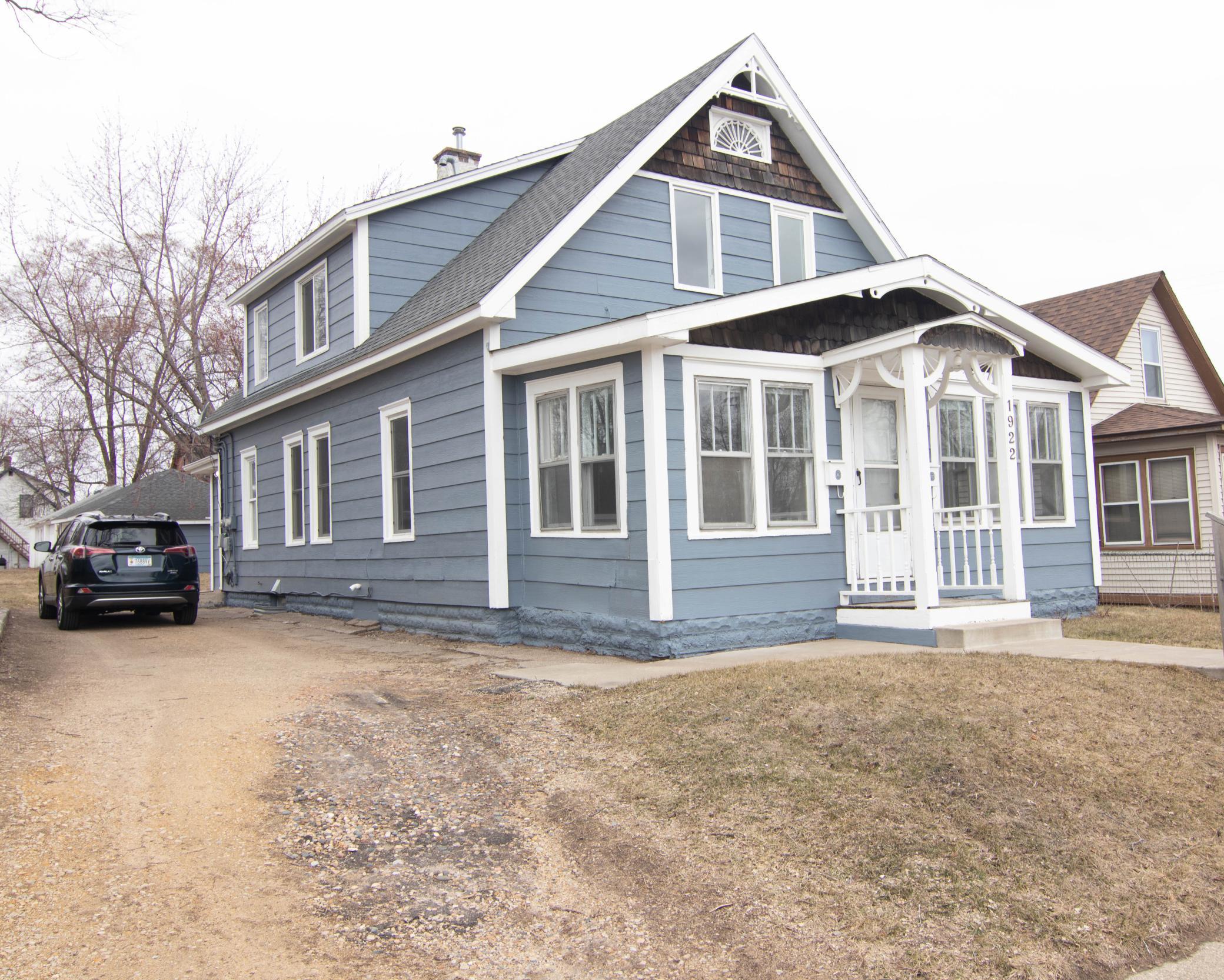 View of Residential Income at 1922 Jefferson Street, Minneapolis MN 55418, Minneapolis - Mike Wilen | Minnesota Team Real Estate