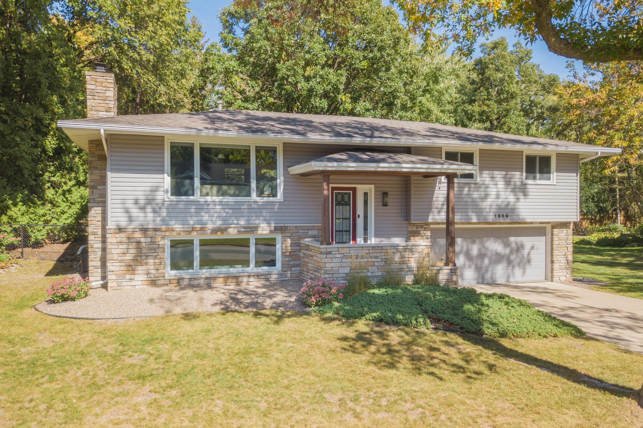 View of Residential at 1886 Hampshire Lane, Golden Valley MN 55427, Golden Valley - Mike Wilen | Minnesota Team Real Estate