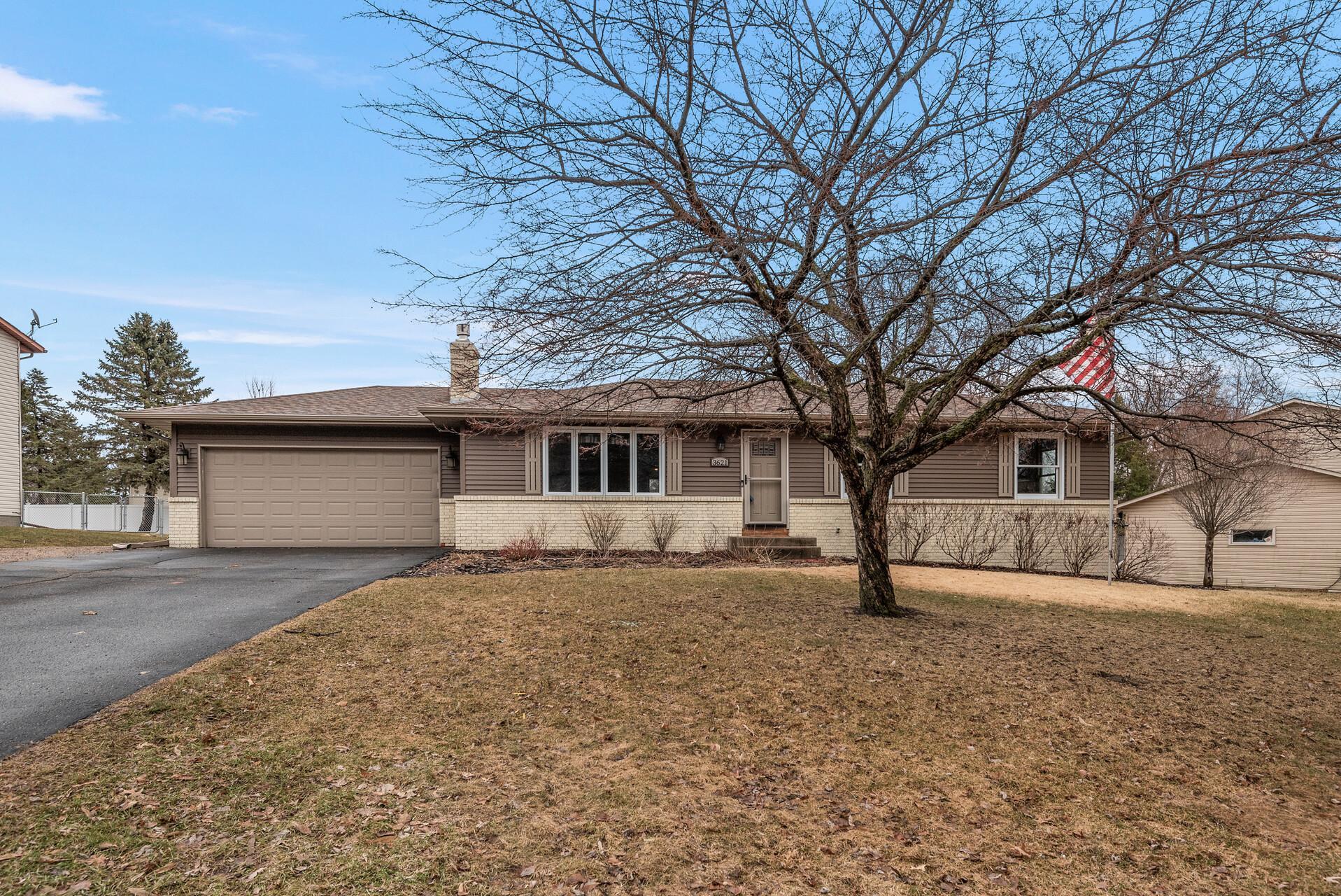 View of Residential at 3621 Garden Boulevard, Oakdale MN 55128, Oakdale - Mike Wilen | Minnesota Team Real Estate