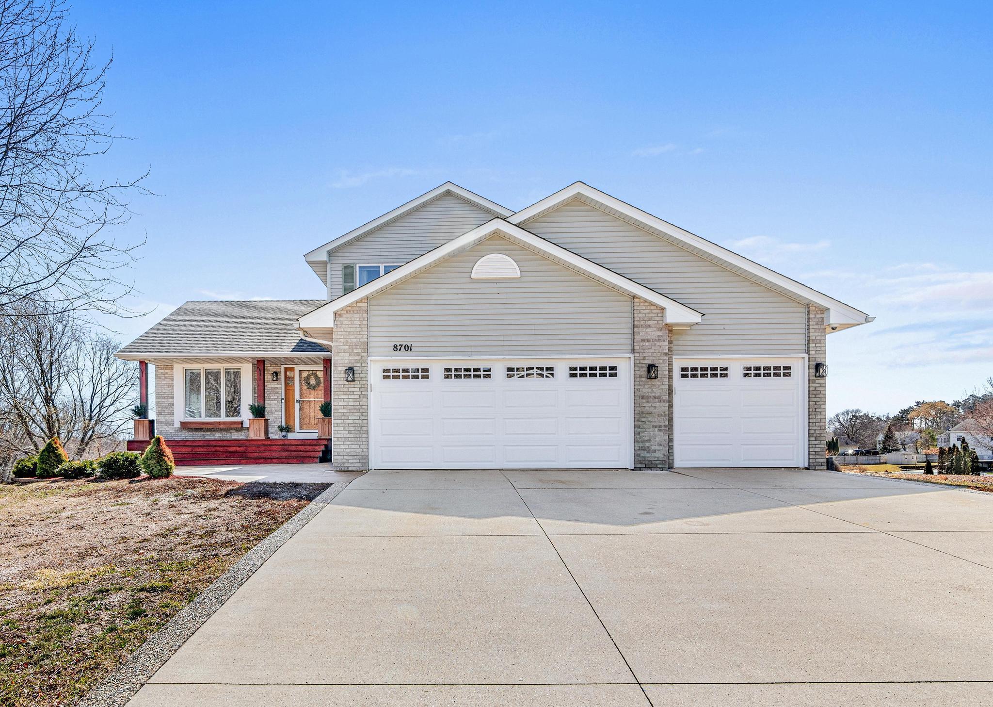 View of Residential at 8701 Hillview Drive, Saint Bonifacius MN 55375, Saint Bonifacius - Mike Wilen | Minnesota Team Real Estate