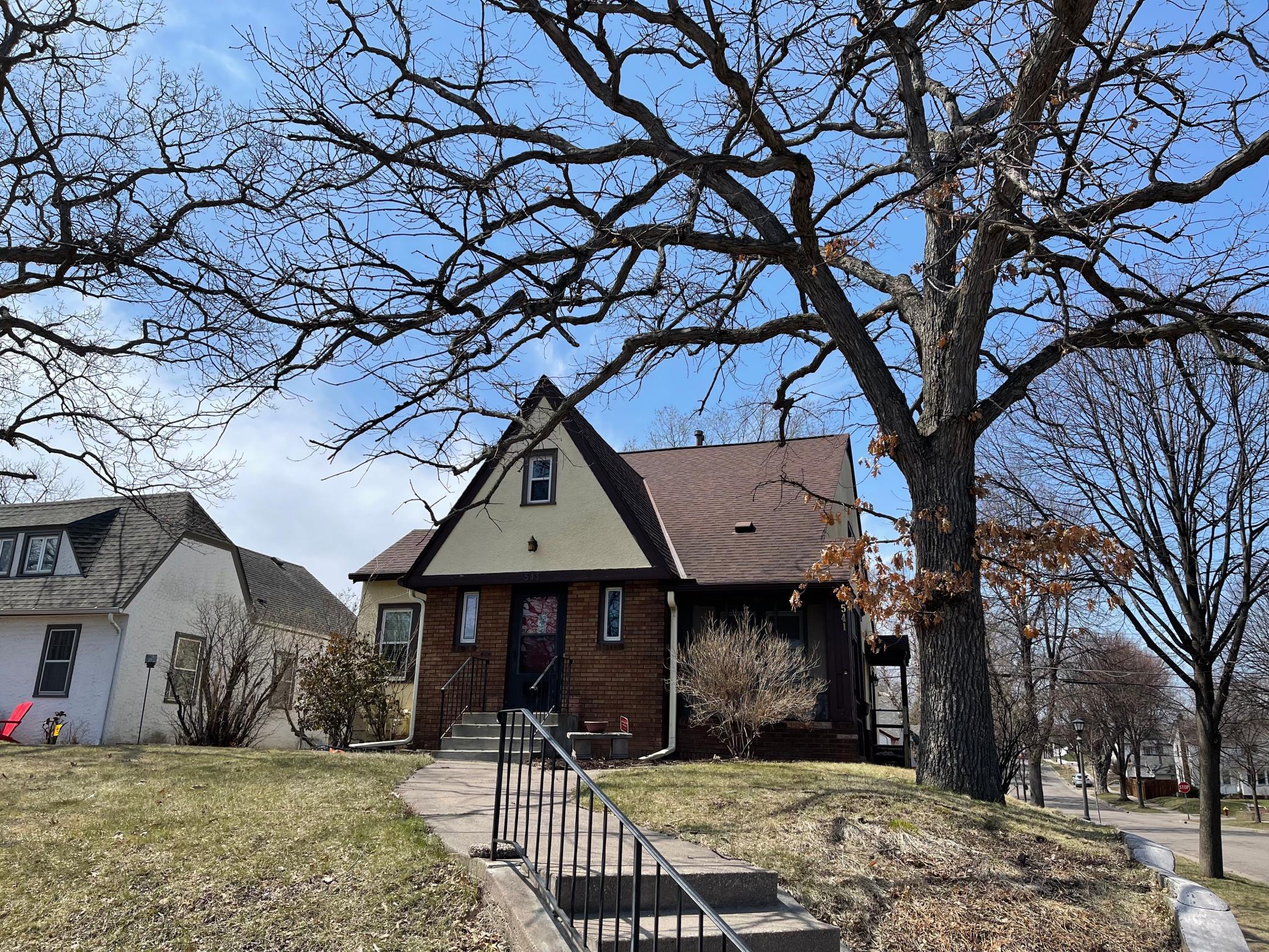 View of Residential Income at 541 Warwick Street, Saint Paul MN 55116, Saint Paul - Mike Wilen | Minnesota Team Real Estate