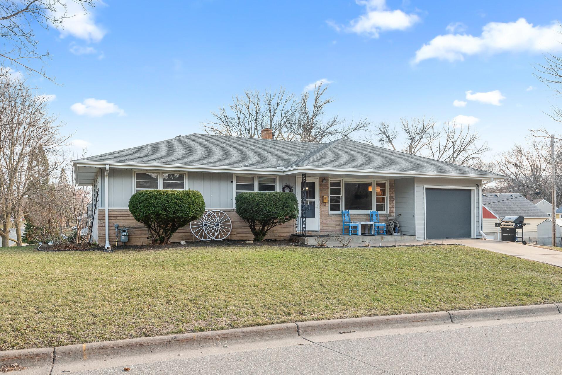 View of Residential at 2103 Marie Avenue, South Saint Paul MN 55075, South Saint Paul - Mike Wilen | Minnesota Team Real Estate