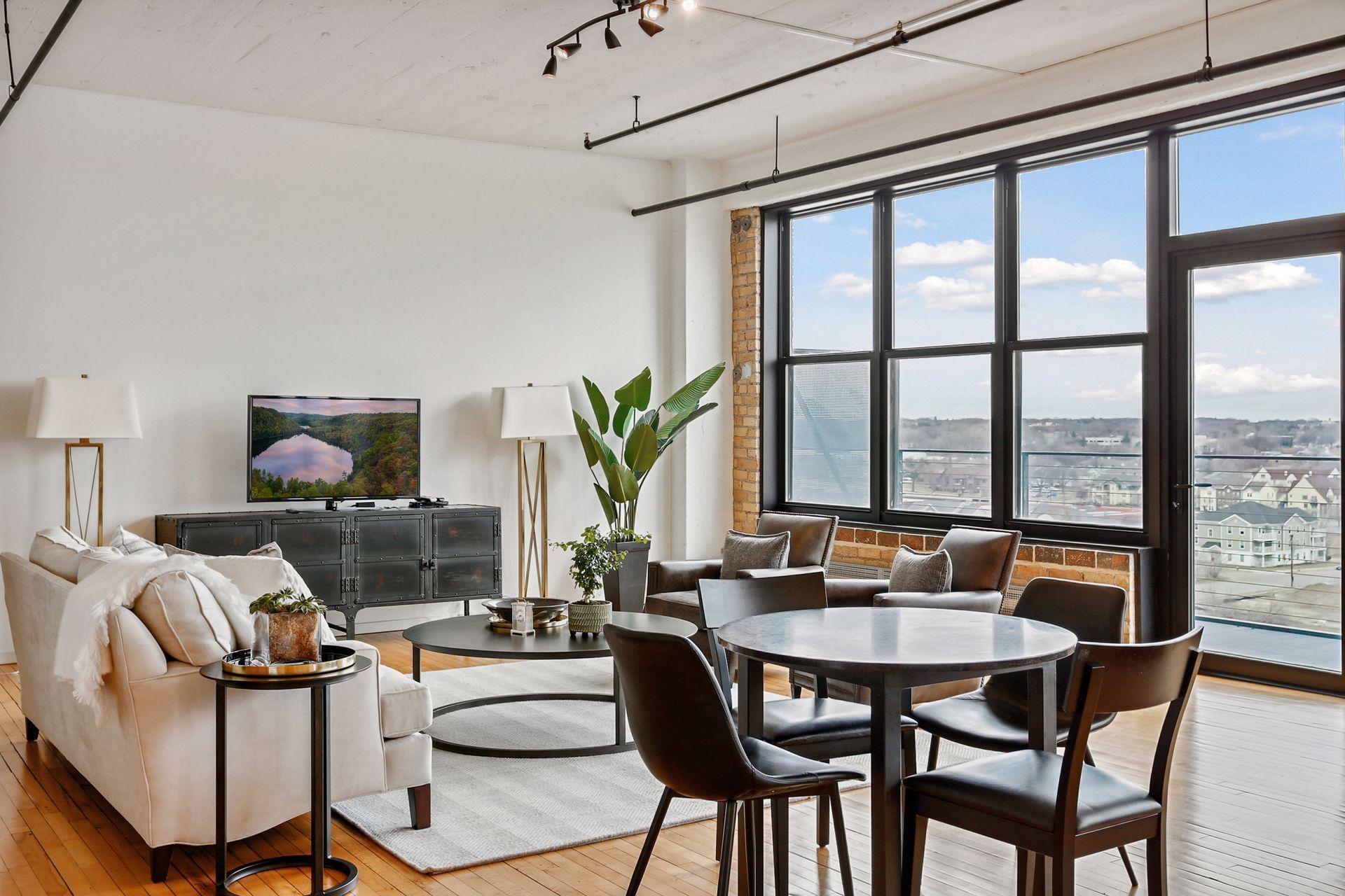 View of Residential at 290 Market Street #802, Minneapolis MN 55405, Minneapolis - Mike Wilen | Minnesota Team Real Estate