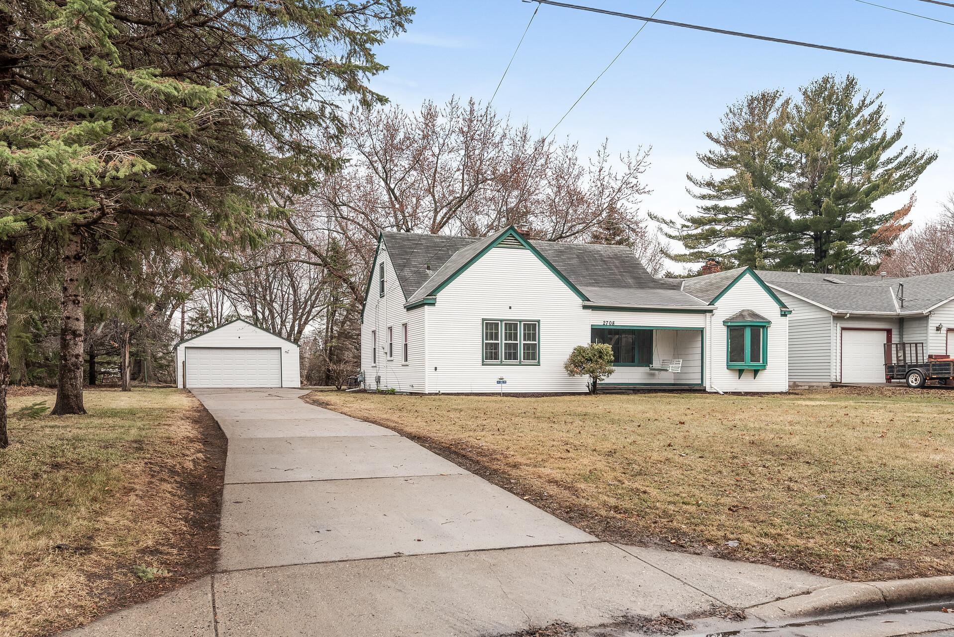 View of Residential at 2708 Harvester Avenue, Maplewood MN 55119, Maplewood - Mike Wilen | Minnesota Team Real Estate