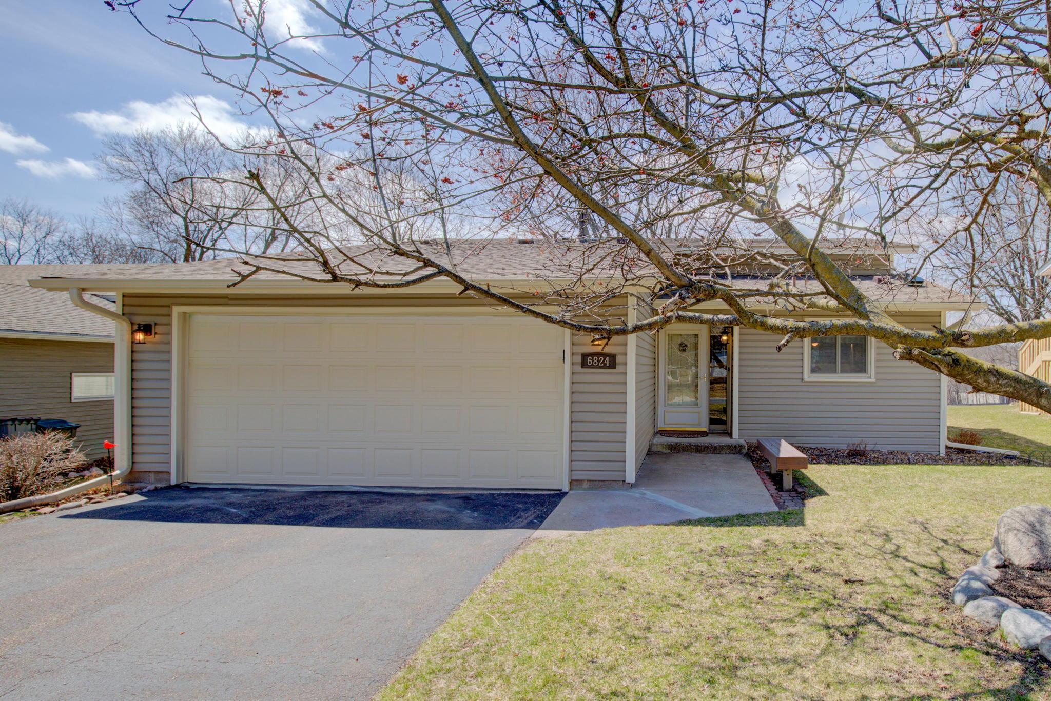 View of Residential at 6824 Woodhill Trail, Eden Prairie MN 55346, Eden Prairie - Mike Wilen | Minnesota Team Real Estate