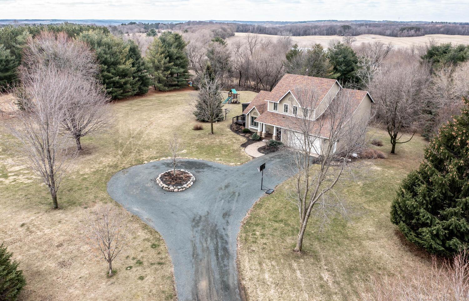 View of Residential at 15615 Oakhill Road, Marine On Saint Croix MN 55047, Marine On Saint Croix - Mike Wilen | Minnesota Team Real Estate
