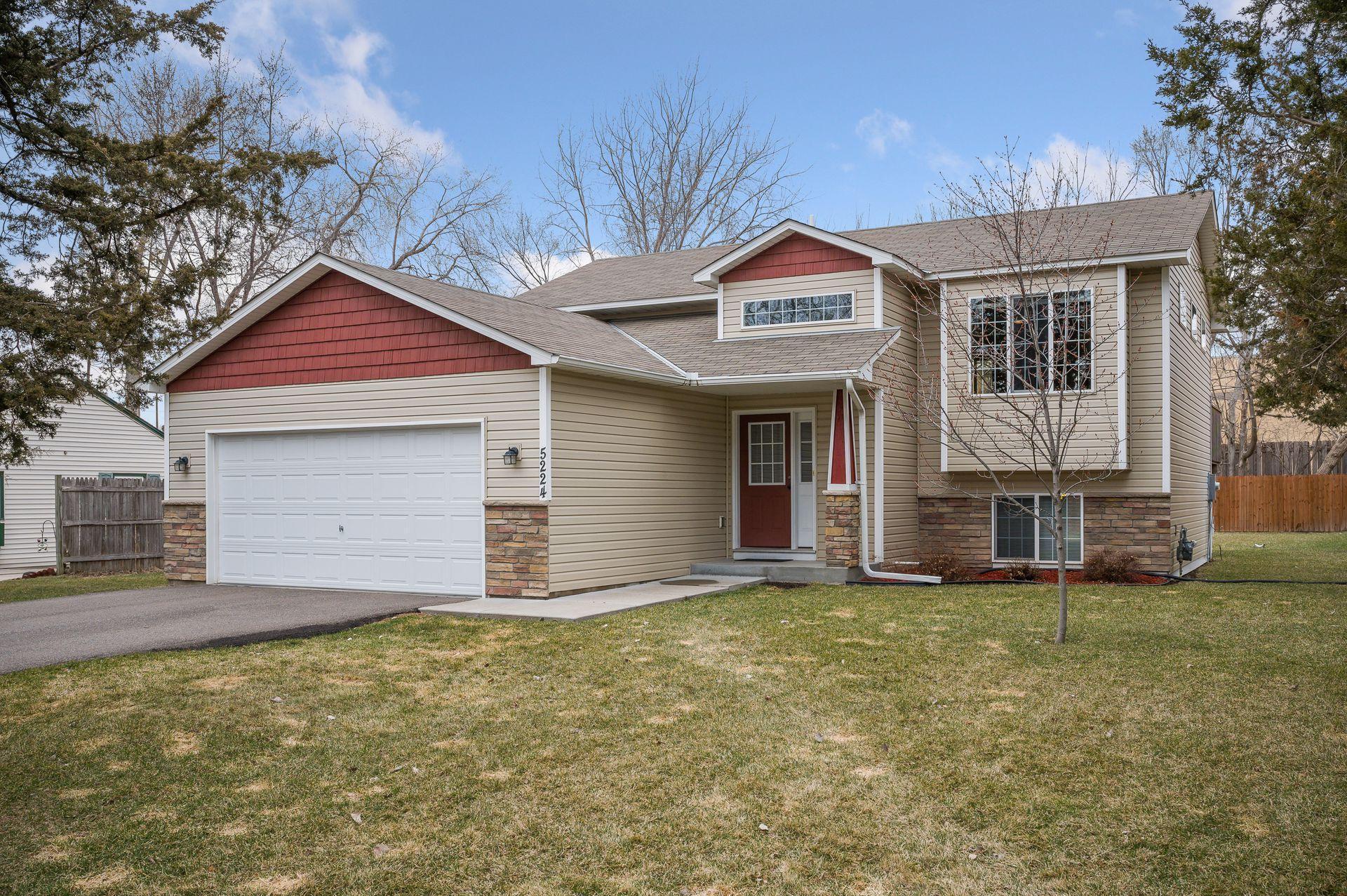 View of Residential at 5224 35th Avenue, Crystal MN 55422, Crystal - Mike Wilen | Minnesota Team Real Estate