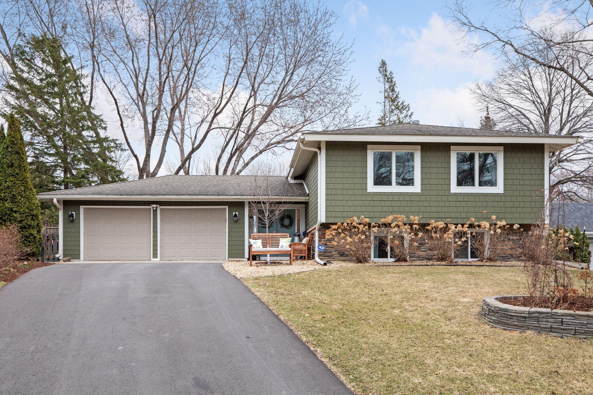 View of Residential at 4892 Robinhood Circle, Shoreview MN 55126, Shoreview - Mike Wilen | Minnesota Team Real Estate