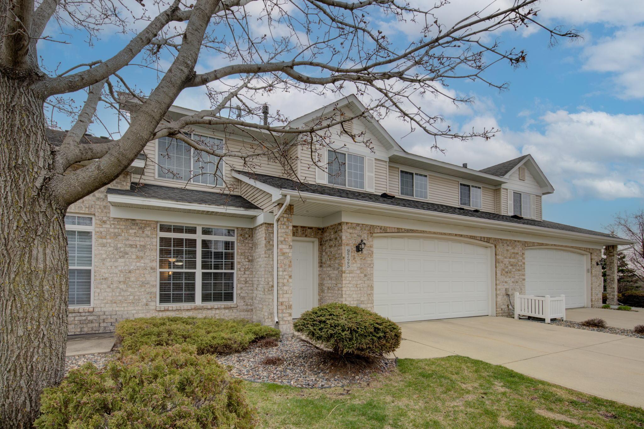 View of Residential at 9725 Belmont Lane, Eden Prairie MN 55347, Eden Prairie - Mike Wilen | Minnesota Team Real Estate