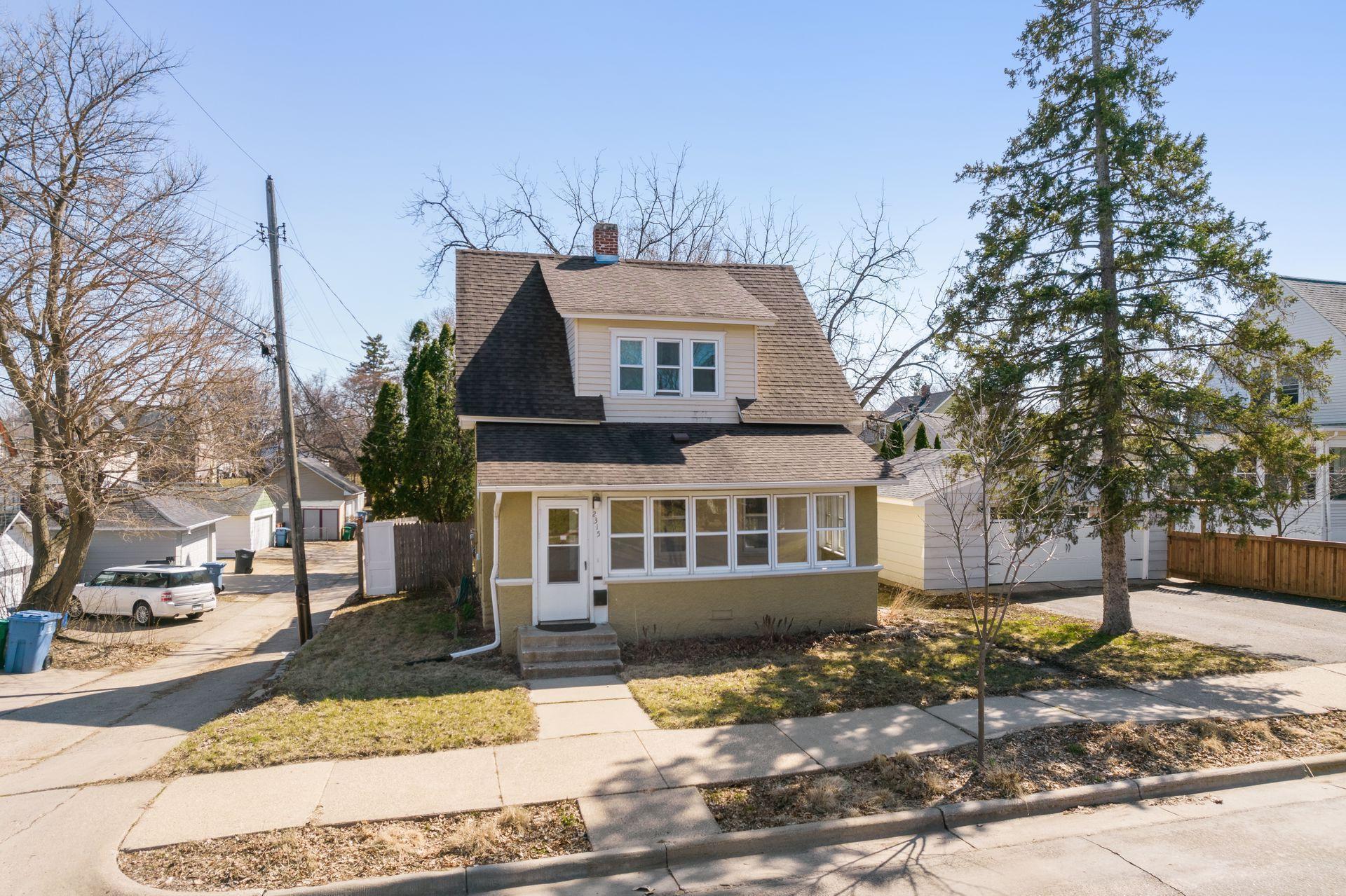 View of Residential at 2315 5th Avenue, Minneapolis MN 55405, Minneapolis - Mike Wilen | Minnesota Team Real Estate