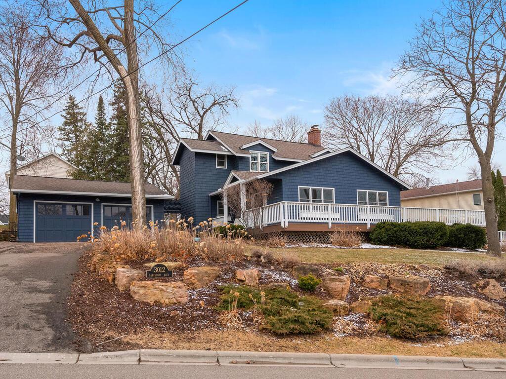 View of Residential at 3012 Lake Shore Boulevard, Wayzata MN 55391, Wayzata - Mike Wilen | Minnesota Team Real Estate