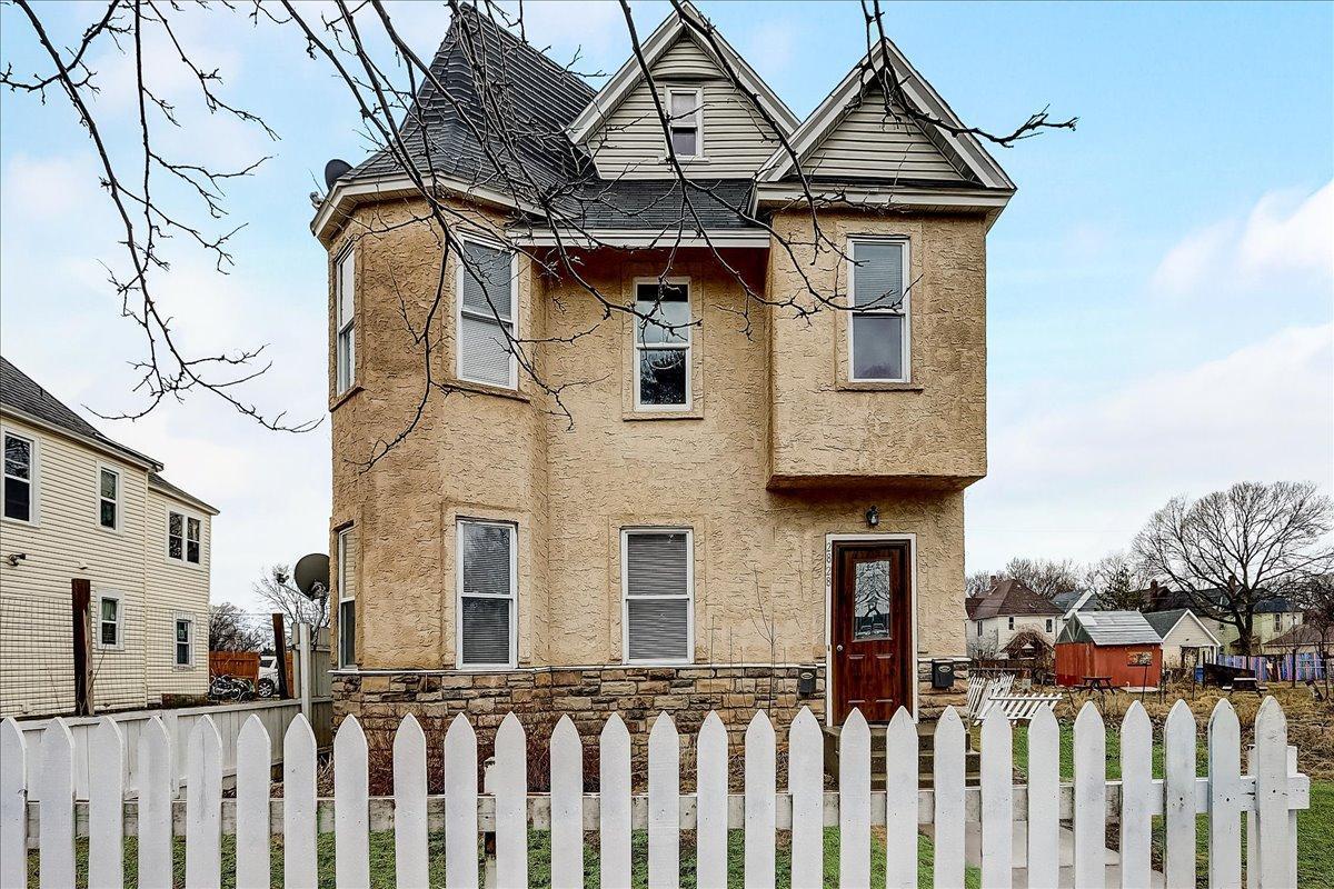View of Residential Income at 2828 15th Avenue, Minneapolis MN 55407, Minneapolis - Mike Wilen | Minnesota Team Real Estate