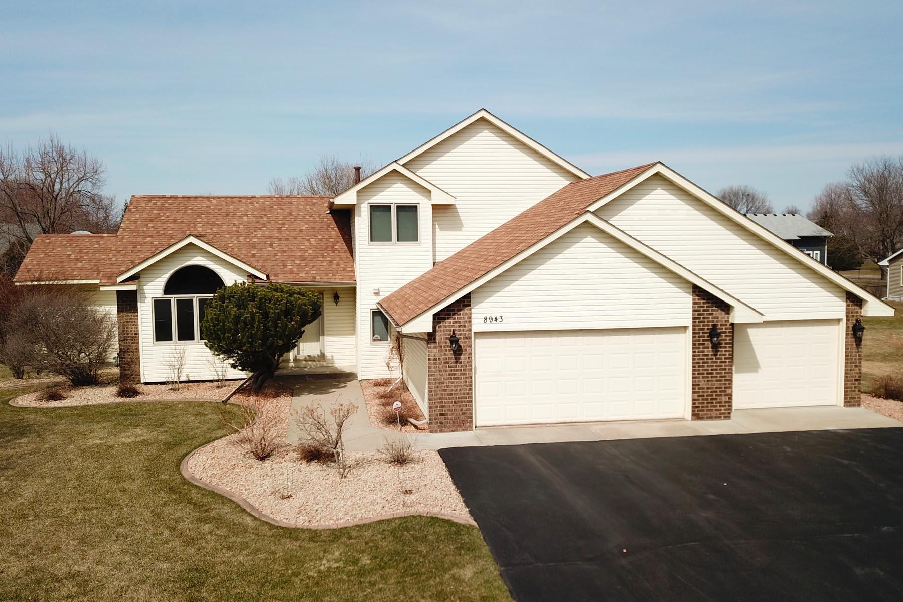 View of Residential at 8943 Dunbar Knoll, Brooklyn Park MN 55443, Brooklyn Park - Mike Wilen | Minnesota Team Real Estate