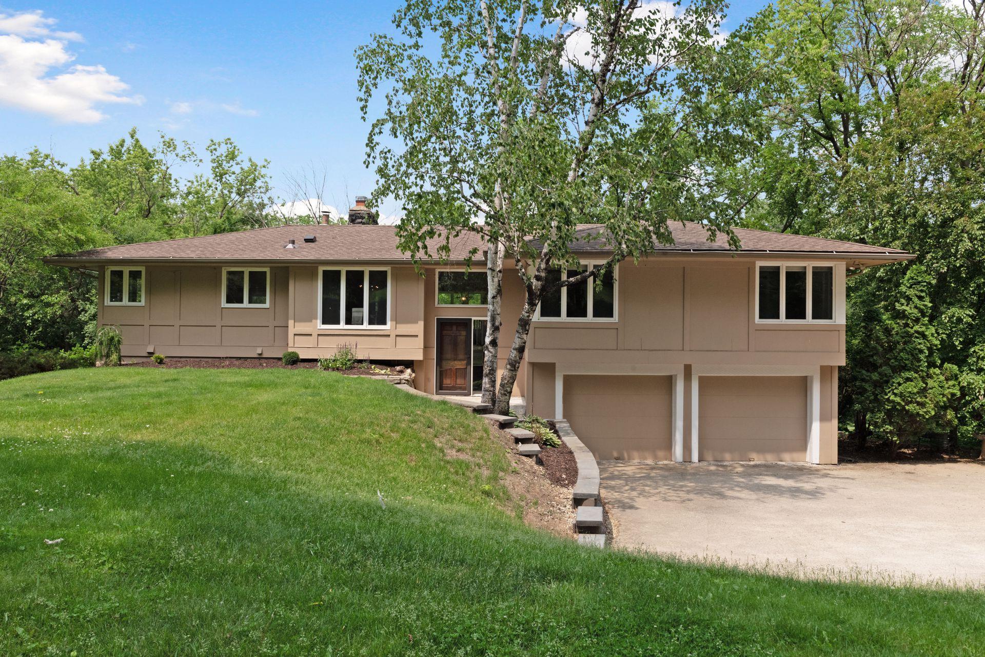 View of Residential at 6320 Interlachen Boulevard, Edina MN 55436, Edina - Mike Wilen | Minnesota Team Real Estate