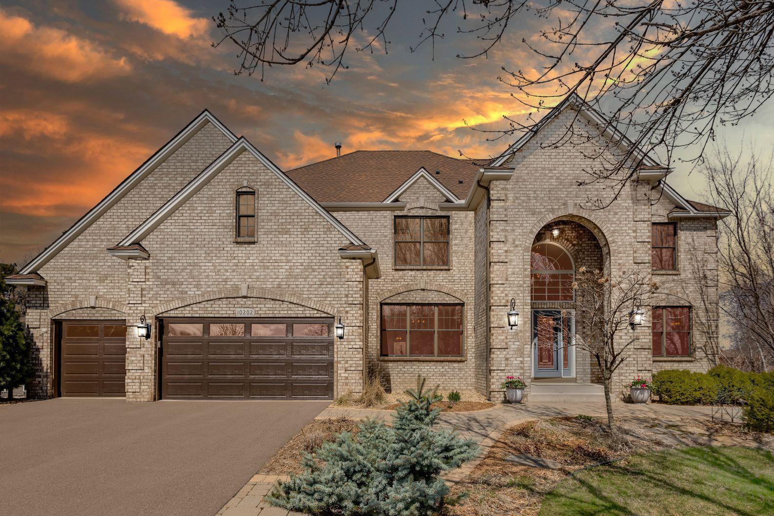 View of Residential at 10202 Bridgewater Parkway, Woodbury MN 55129, Woodbury - Mike Wilen | Minnesota Team Real Estate
