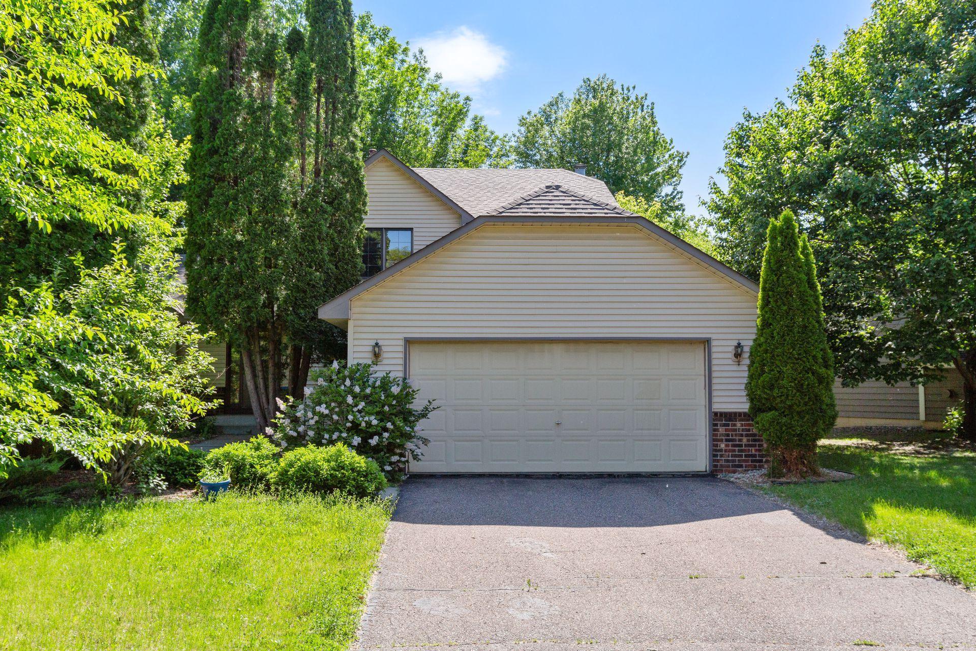 View of Residential at 13408 Knox Drive, Burnsville MN 55337, Burnsville - Mike Wilen | Minnesota Team Real Estate